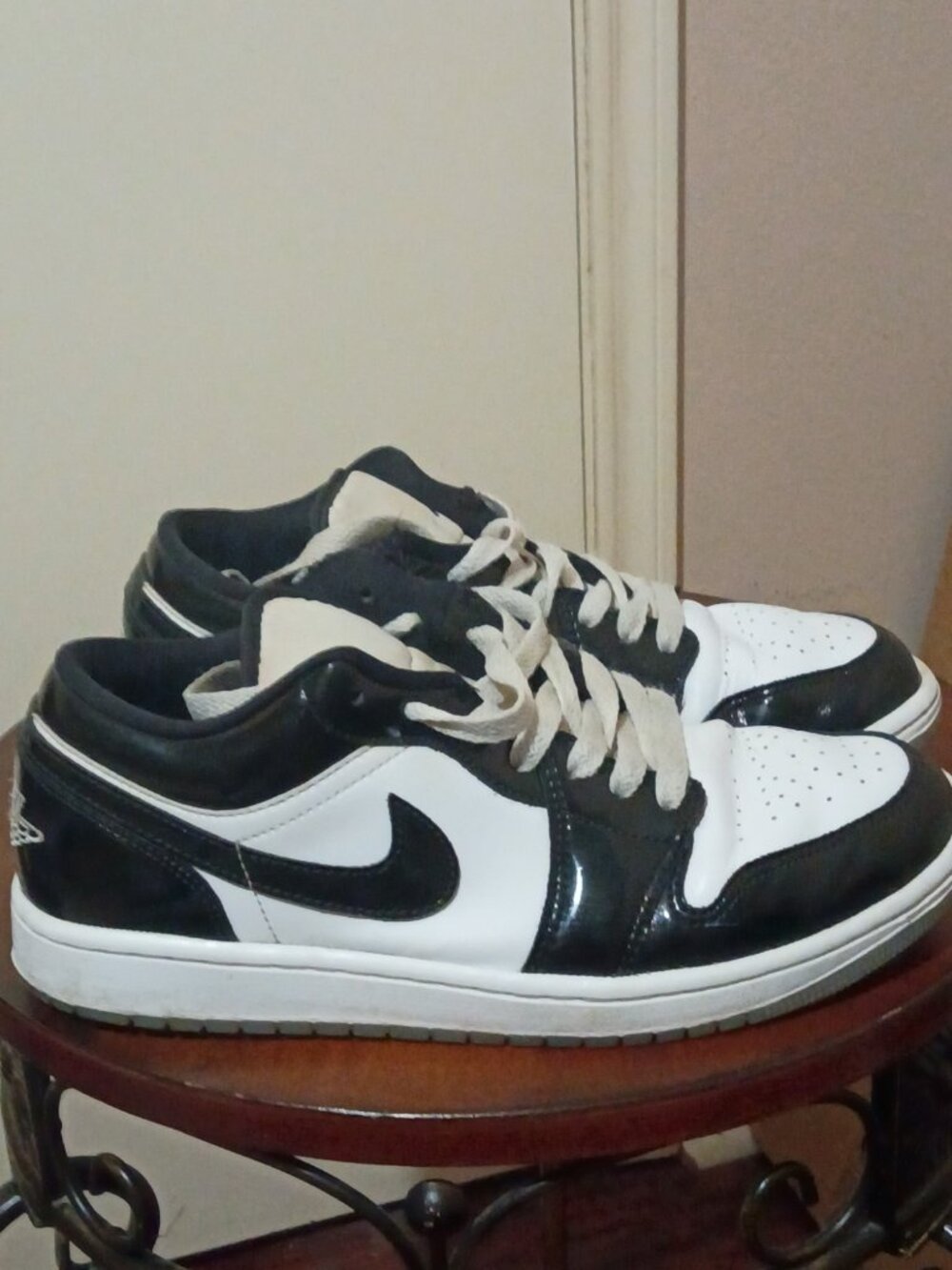 Air Jordan 1 Low SE Concord Black White Patent Leather DV1309-100 Sneaker Sz 8.5